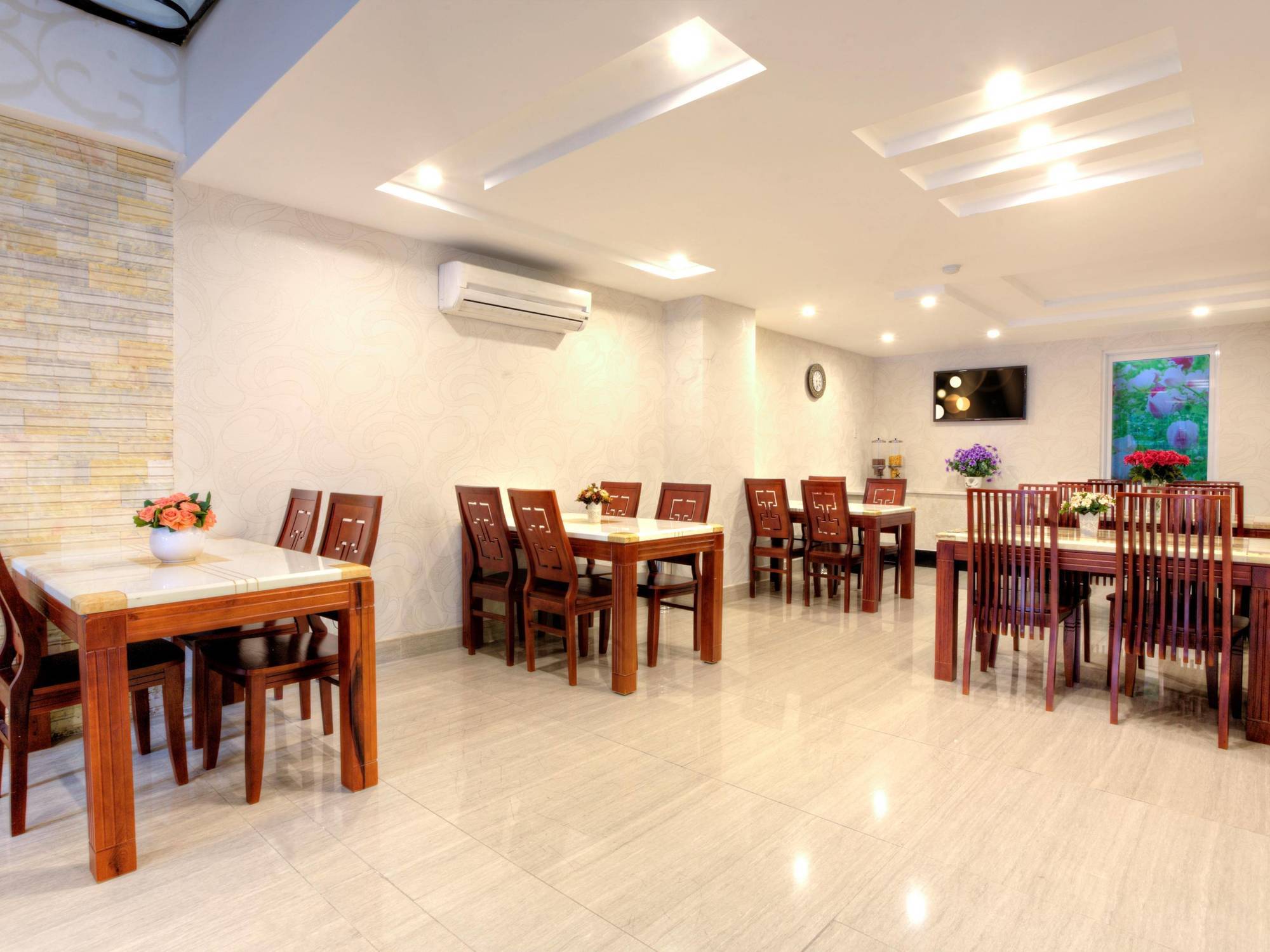 Thai Binh - Hong Vina TP. Hồ Chí Minh